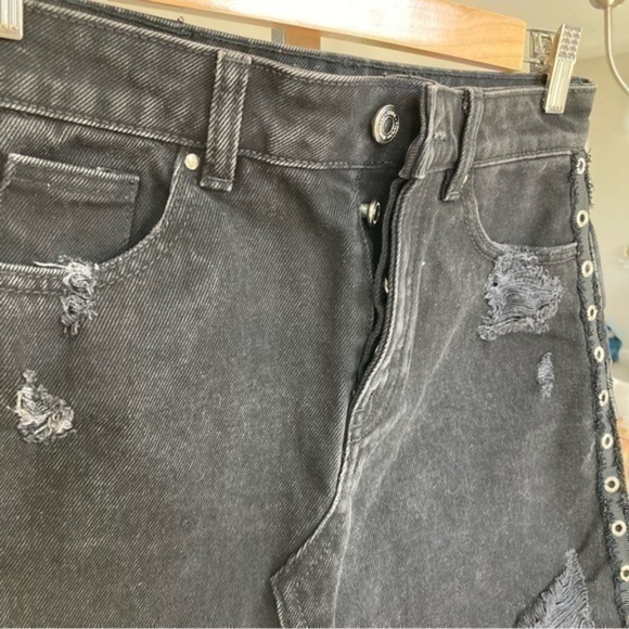 💋NWOT Zara Black Denim Jean Metal Eyelet Side Stripe Distressed Rip Skirt XS - Picture 6 of 8